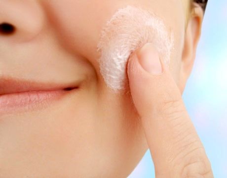 چرا باید از کرِم ضد آفتاب استفاده کنیم؟